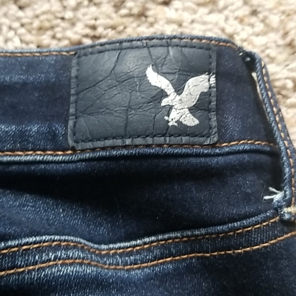 American Eagle Denim Jeans - Picture 2 of 3